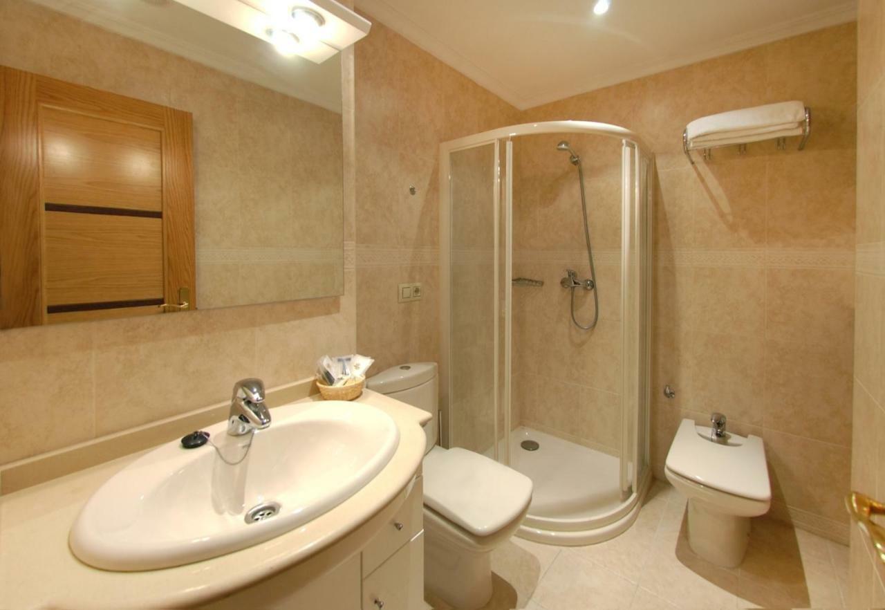 Apartamentos Mediterraneo Real 2 Fuengirola Dış mekan fotoğraf